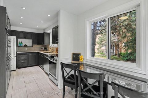 Photo 11 at 27 Sandcliffe Terrace, Nepean (Centrepointe), Ottawa