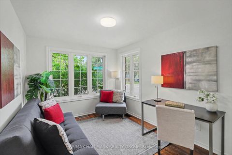 Photo 13 at 27 Sandcliffe Terrace, Nepean (Centrepointe), Ottawa