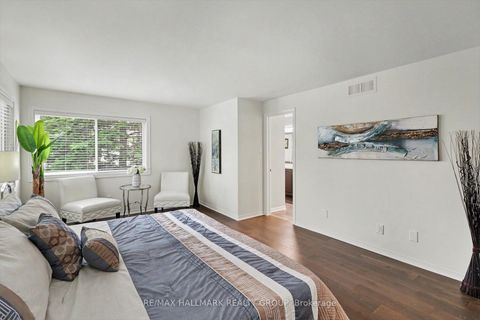 Photo 17 at 27 Sandcliffe Terrace, Nepean (Centrepointe), Ottawa