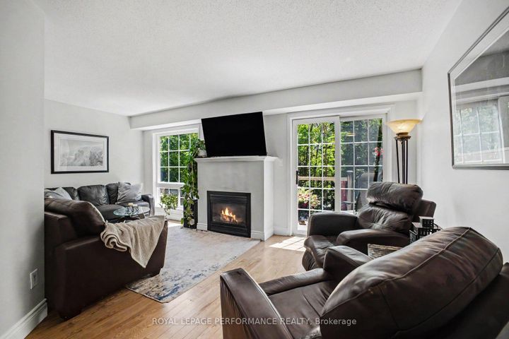 Photo 8 at 122 Rustwood Private, Nepean (Stonebridge), Ottawa