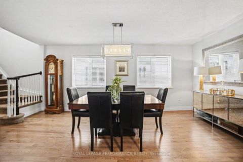 Photo 7 at 122 Rustwood Private, Nepean (Stonebridge), Ottawa