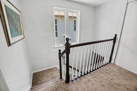 Photo 10 at 122 Rustwood Private, Nepean (Stonebridge), Ottawa