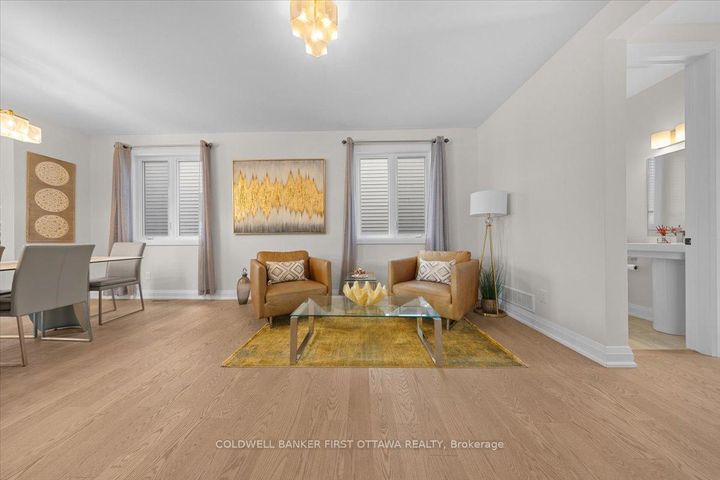 Photo 2 at 116 RYLAND Street, Nepean (Longfields), Ottawa