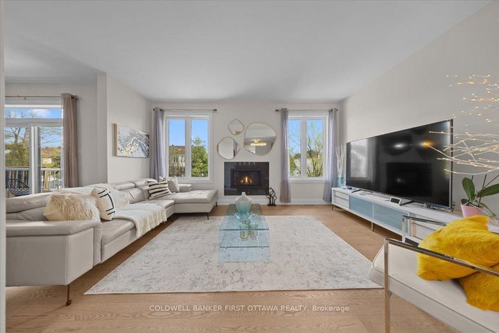 Photo 5 at 116 RYLAND Street, Nepean (Longfields), Ottawa
