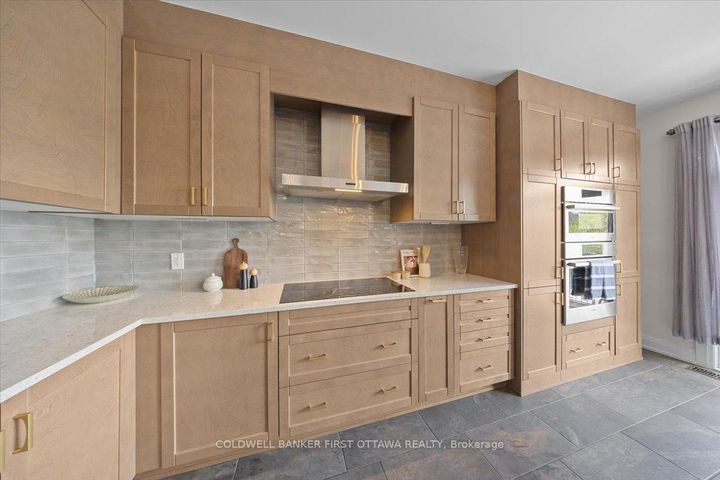 Photo 9 at 116 RYLAND Street, Nepean (Longfields), Ottawa