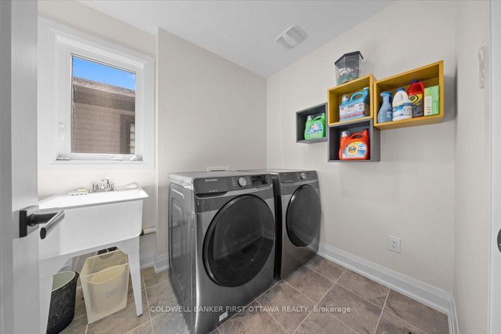 Photo 19 at 116 RYLAND Street, Nepean (Longfields), Ottawa