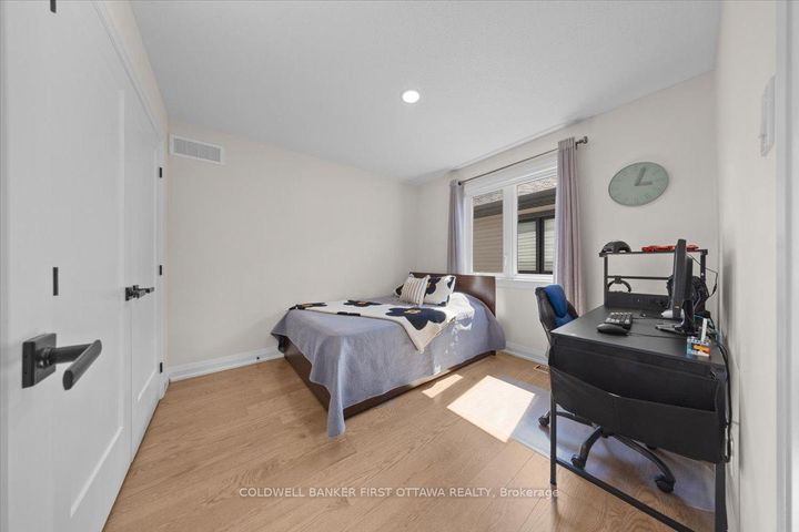 Photo 20 at 116 RYLAND Street, Nepean (Longfields), Ottawa