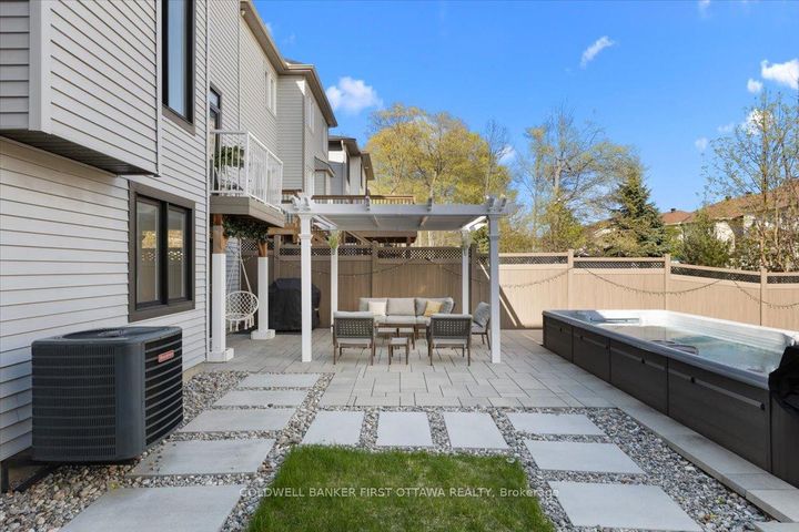 Photo 34 at 116 RYLAND Street, Nepean (Longfields), Ottawa