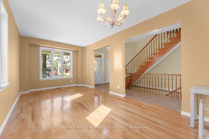 Photo 8 at 5 TIERNEY Drive, Nepean (Longfields), Ottawa