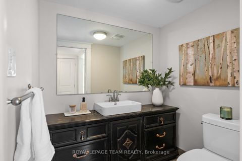 Photo 12 at 2 Lockview Road, Nepean (Manotick Village & Manotick Estates), Ottawa