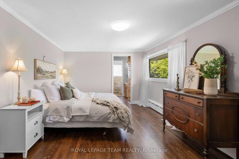 Photo 28 at 2 Lockview Road, Nepean (Manotick Village & Manotick Estates), Ottawa