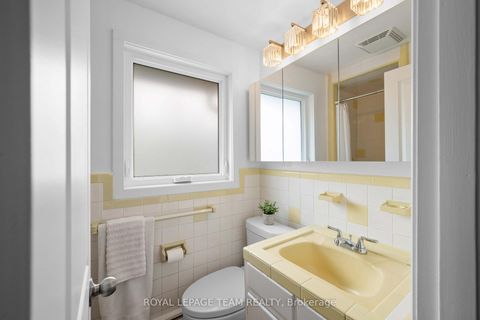 Photo 34 at 2 Lockview Road, Nepean (Manotick Village & Manotick Estates), Ottawa