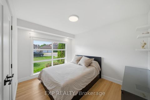 Photo 15 at 78 Chippewa Avenue, Nepean (Meadowlands/St. Claire Gardens), Ottawa