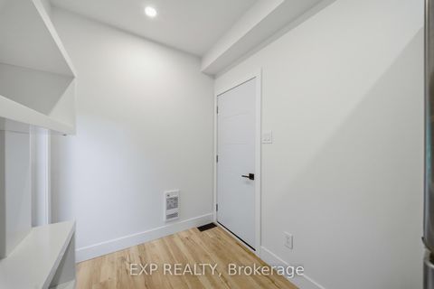 Photo 21 at 78 Chippewa Avenue, Nepean (Meadowlands/St. Claire Gardens), Ottawa