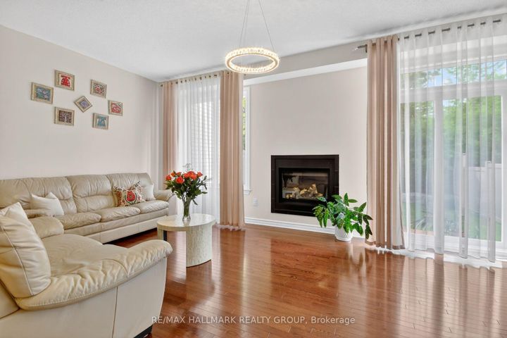 Photo 18 at 163 Highbury Park Drive, Nepean (Longfields), Ottawa