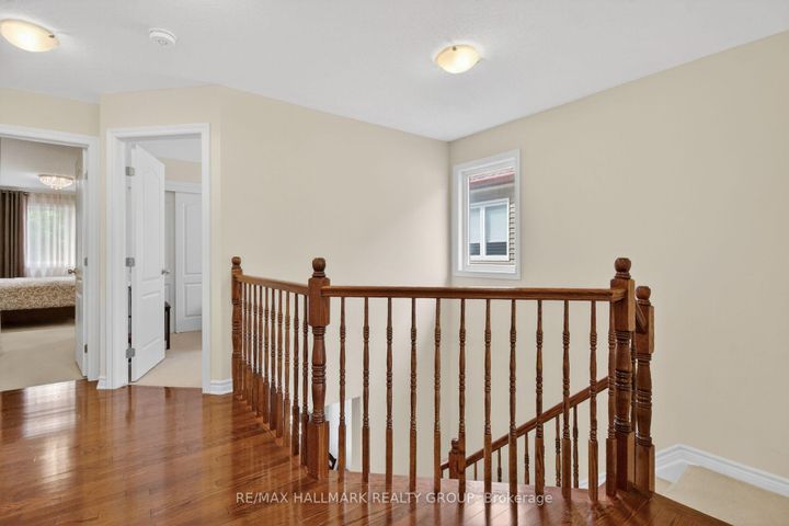 Photo 19 at 163 Highbury Park Drive, Nepean (Longfields), Ottawa