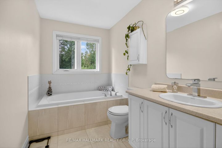 Photo 23 at 163 Highbury Park Drive, Nepean (Longfields), Ottawa