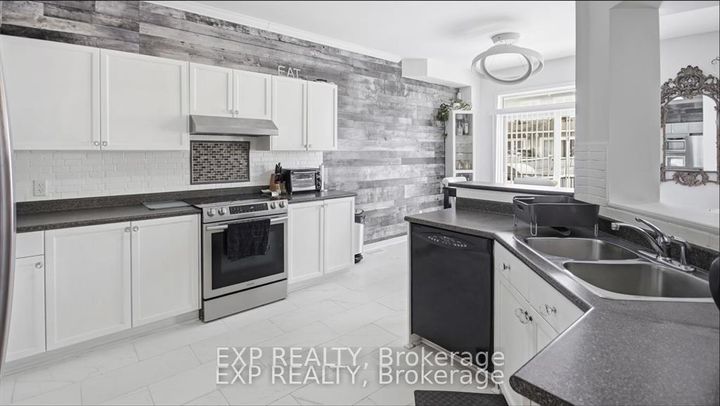 Photo 14 at 222 DEERCROFT Avenue, Nepean (Longfields), Ottawa