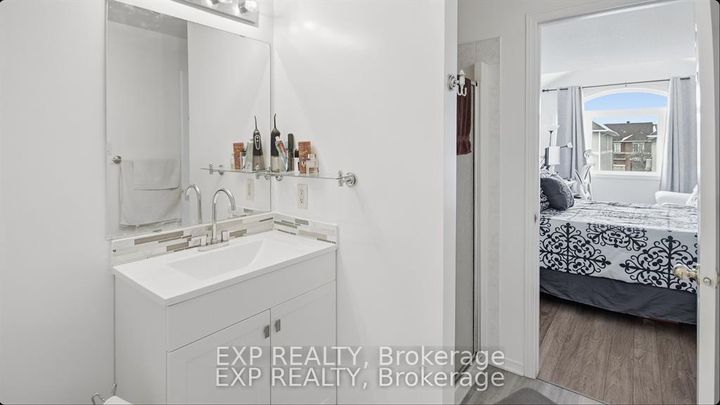 Photo 26 at 222 DEERCROFT Avenue, Nepean (Longfields), Ottawa