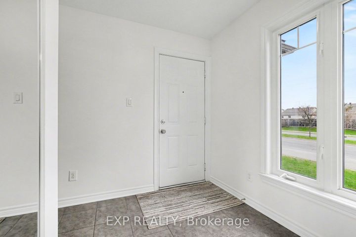 Photo 5 at 2563 Longfields Drive, Nepean (Stonebridge), Ottawa