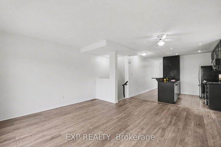 Photo 10 at 2563 Longfields Drive, Nepean (Stonebridge), Ottawa