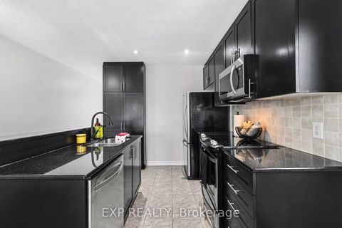 Photo 12 at 2563 Longfields Drive, Nepean (Stonebridge), Ottawa