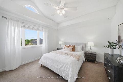 Photo 11 at 9 - 165 Waterbridge Drive, Nepean (Barrhaven East), Ottawa