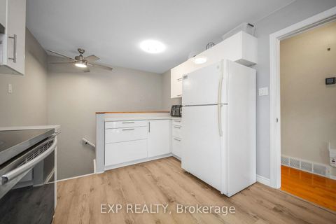 Photo 12 at 18 Winlock Crescent, Nepean (Craig Henry/Woodvale), Ottawa