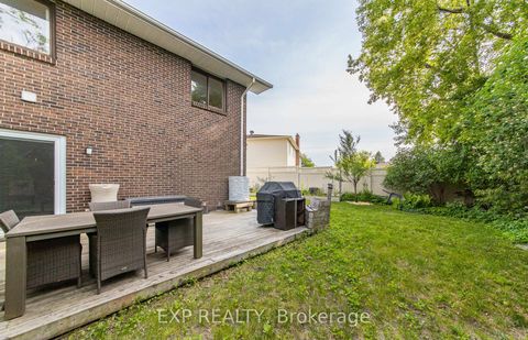 Photo 23 at 18 Winlock Crescent, Nepean (Craig Henry/Woodvale), Ottawa