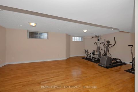 Photo 34 at 32 Silverthorn Court, Nepean (Stonebridge), Ottawa