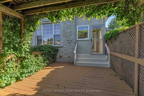 Photo 41 at 32 Silverthorn Court, Nepean (Stonebridge), Ottawa