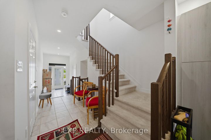 Photo 12 at 51 Robusta Lane, Nepean (Heritage Park), Ottawa