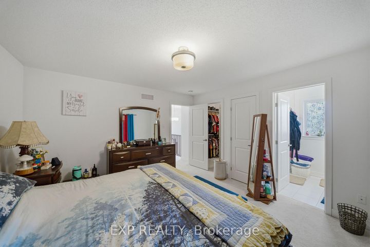Photo 20 at 51 Robusta Lane, Nepean (Heritage Park), Ottawa