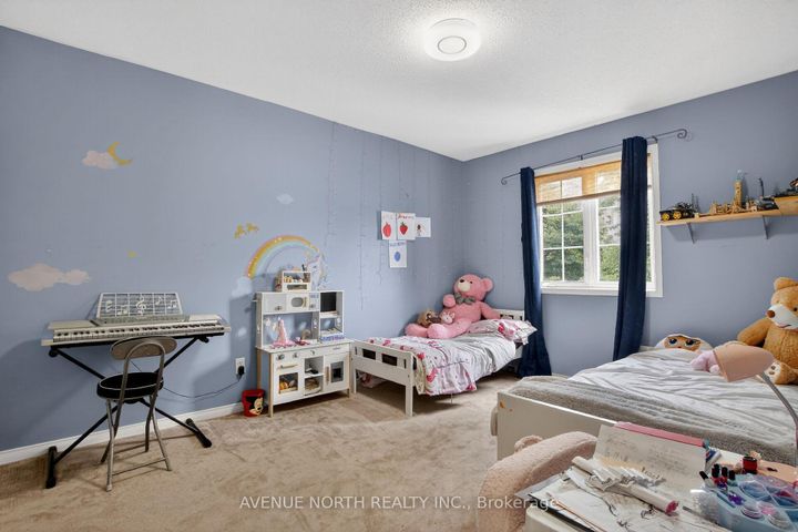 Photo 25 at 18 Castlemore Street, Nepean (Barrhaven East), Ottawa