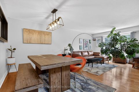 Photo 8 at 18 Castlemore Street, Nepean (Barrhaven East), Ottawa