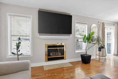 Photo 17 at 18 Castlemore Street, Nepean (Barrhaven East), Ottawa