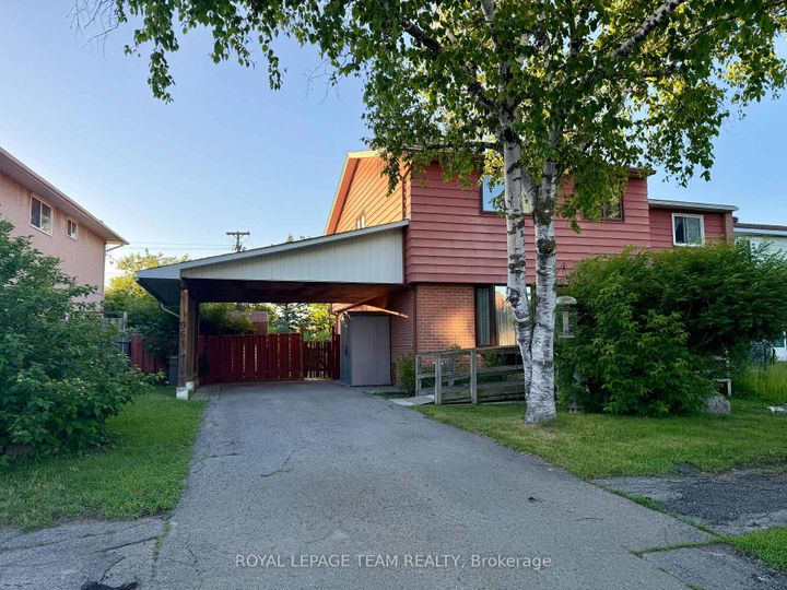Photo 0 at 961 Greenbriar Avenue, Nepean (Carleton Heights), Ottawa