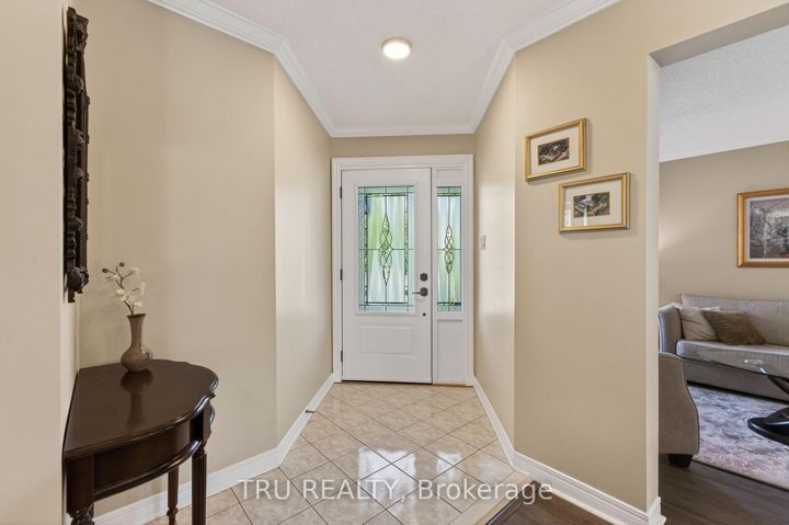Photo 1 at 110 Grenadier Way, Nepean (Longfields), Ottawa