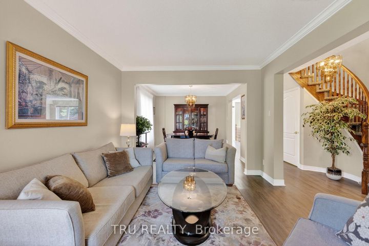 Photo 4 at 110 Grenadier Way, Nepean (Longfields), Ottawa