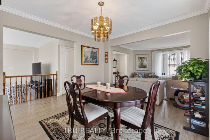 Photo 6 at 110 Grenadier Way, Nepean (Longfields), Ottawa