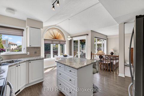 Photo 13 at 110 Grenadier Way, Nepean (Longfields), Ottawa