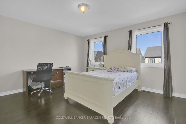 Photo 7 at 906 Whimbrel Way, Nepean (Half Moon Bay), Ottawa