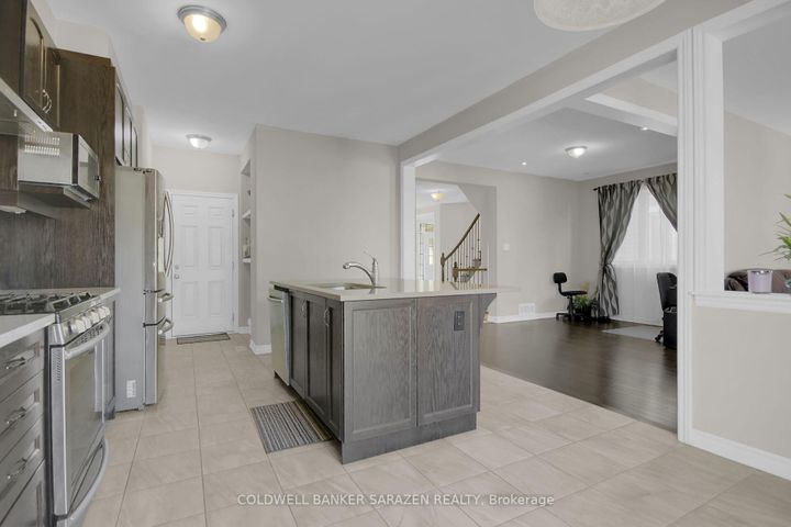 Photo 14 at 906 Whimbrel Way, Nepean (Half Moon Bay), Ottawa