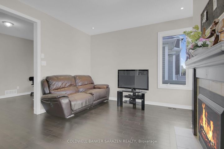 Photo 23 at 906 Whimbrel Way, Nepean (Half Moon Bay), Ottawa