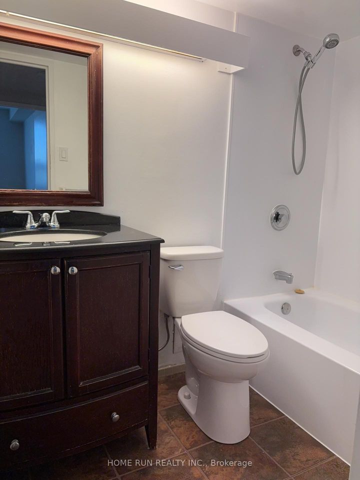 Photo 9 at 1401 - 1380 Prince Of Wales Drive, Nepean (Carleton Square), Ottawa