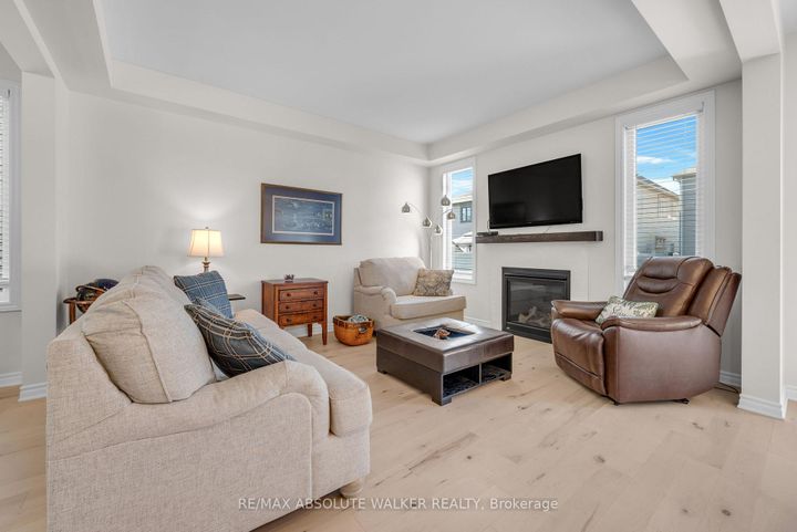 Photo 7 at 728 Perseus Avenue, Nepean (Half Moon Bay), Ottawa