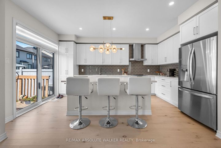 Photo 9 at 728 Perseus Avenue, Nepean (Half Moon Bay), Ottawa