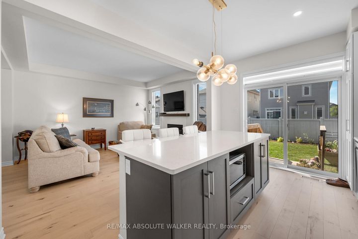Photo 13 at 728 Perseus Avenue, Nepean (Half Moon Bay), Ottawa