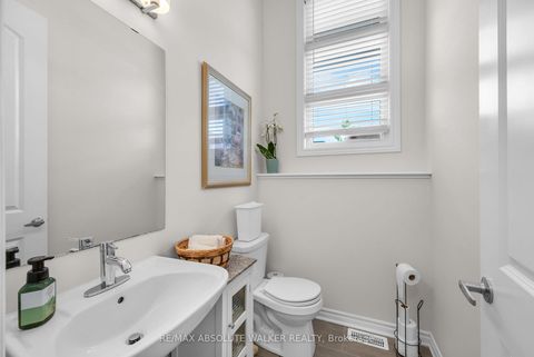 Photo 14 at 728 Perseus Avenue, Nepean (Half Moon Bay), Ottawa