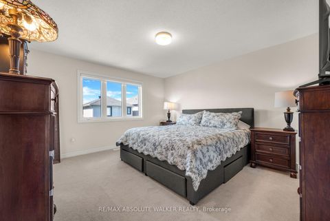 Photo 15 at 728 Perseus Avenue, Nepean (Half Moon Bay), Ottawa